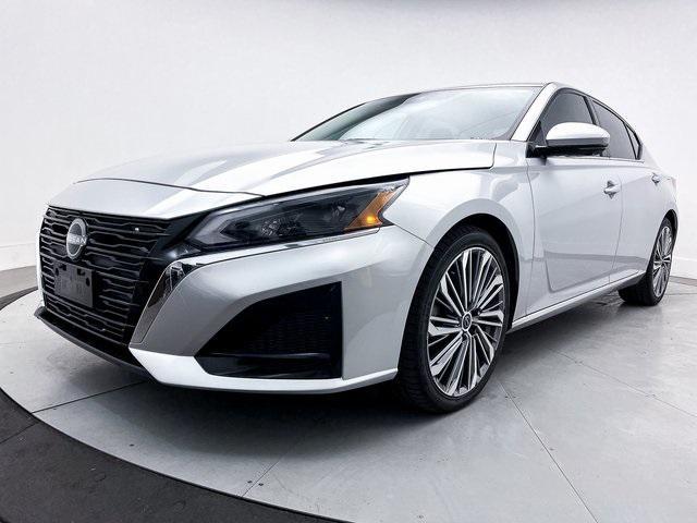 used 2023 Nissan Altima car, priced at $19,794