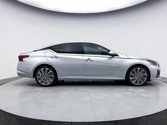 used 2023 Nissan Altima car, priced at $19,794