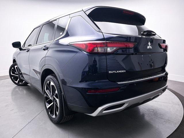 used 2023 Mitsubishi Outlander car, priced at $24,591