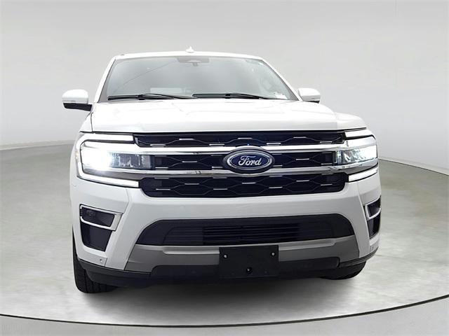 used 2024 Ford Expedition car, priced at $56,992