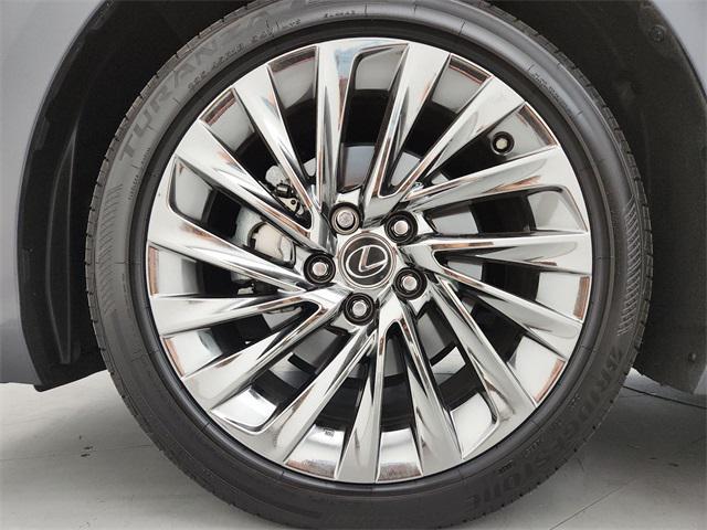 used 2024 Lexus ES 300h car, priced at $45,990