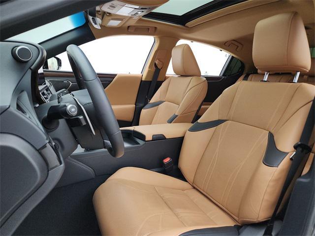 used 2024 Lexus ES 300h car, priced at $45,990