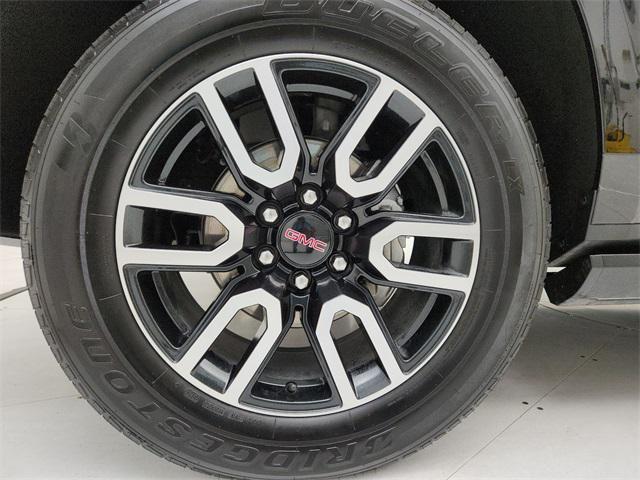 used 2021 GMC Yukon car, priced at $46,495