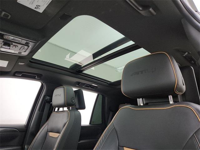 used 2021 GMC Yukon car, priced at $46,495