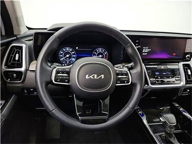 used 2023 Kia Sorento car, priced at $31,993