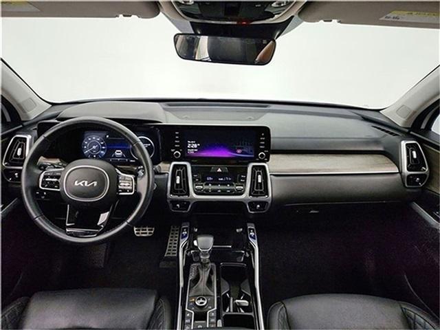 used 2023 Kia Sorento car, priced at $31,993