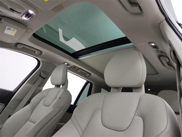 used 2020 Volvo XC90 car, priced at $32,291
