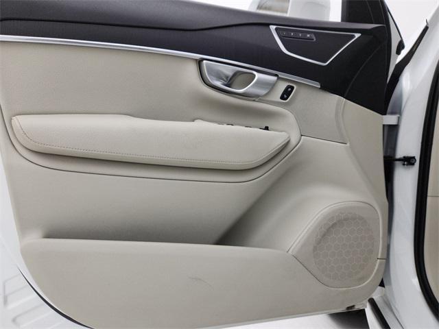 used 2020 Volvo XC90 car, priced at $32,291