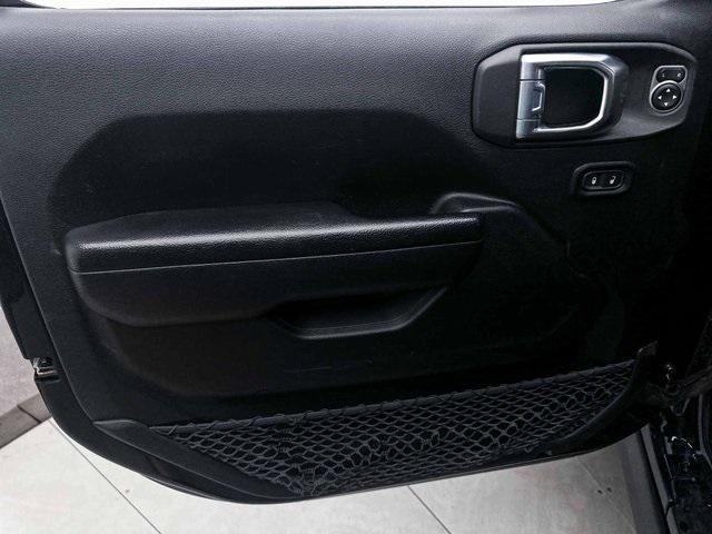 used 2023 Jeep Gladiator car, priced at $32,682