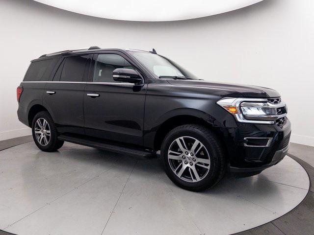 used 2024 Ford Expedition car, priced at $57,992