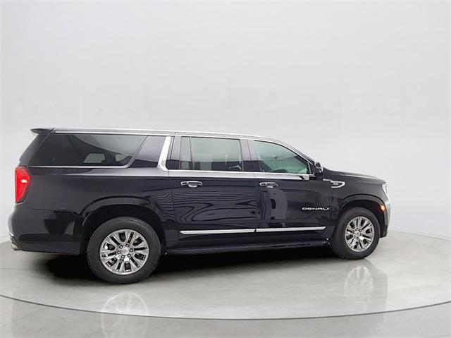 used 2023 GMC Yukon XL car, priced at $56,996