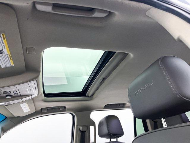 used 2019 GMC Yukon car, priced at $36,995