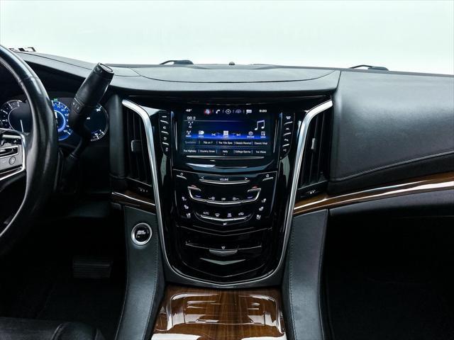 used 2019 Cadillac Escalade ESV car, priced at $33,591