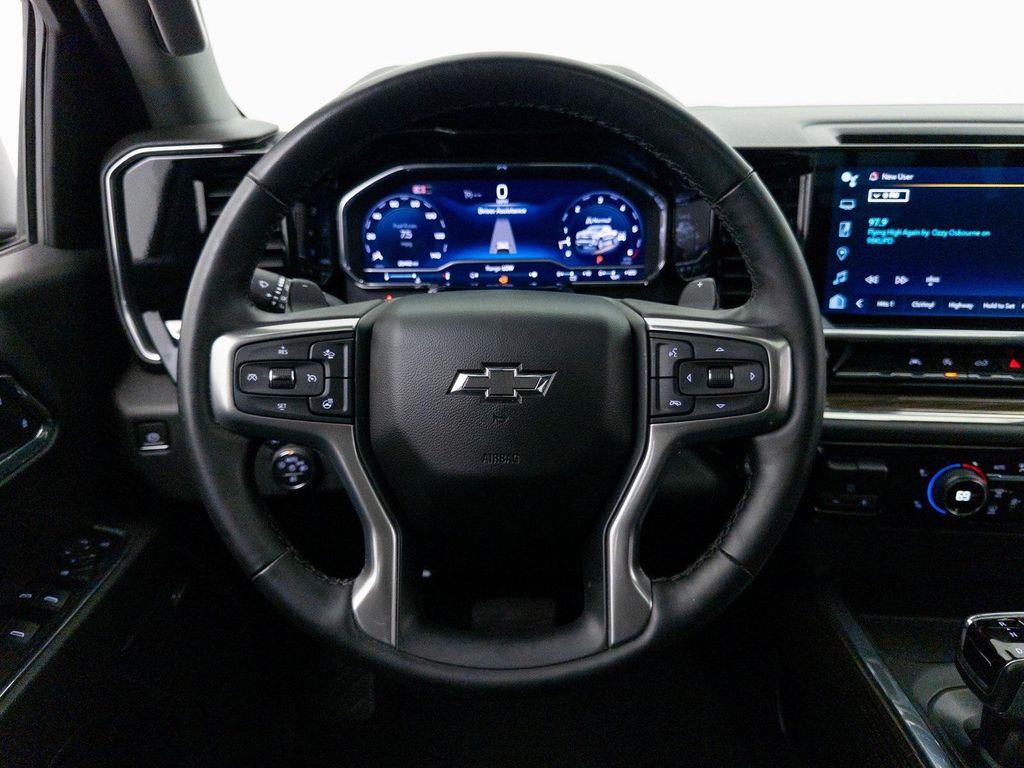 used 2024 Chevrolet Silverado 1500 car, priced at $43,992