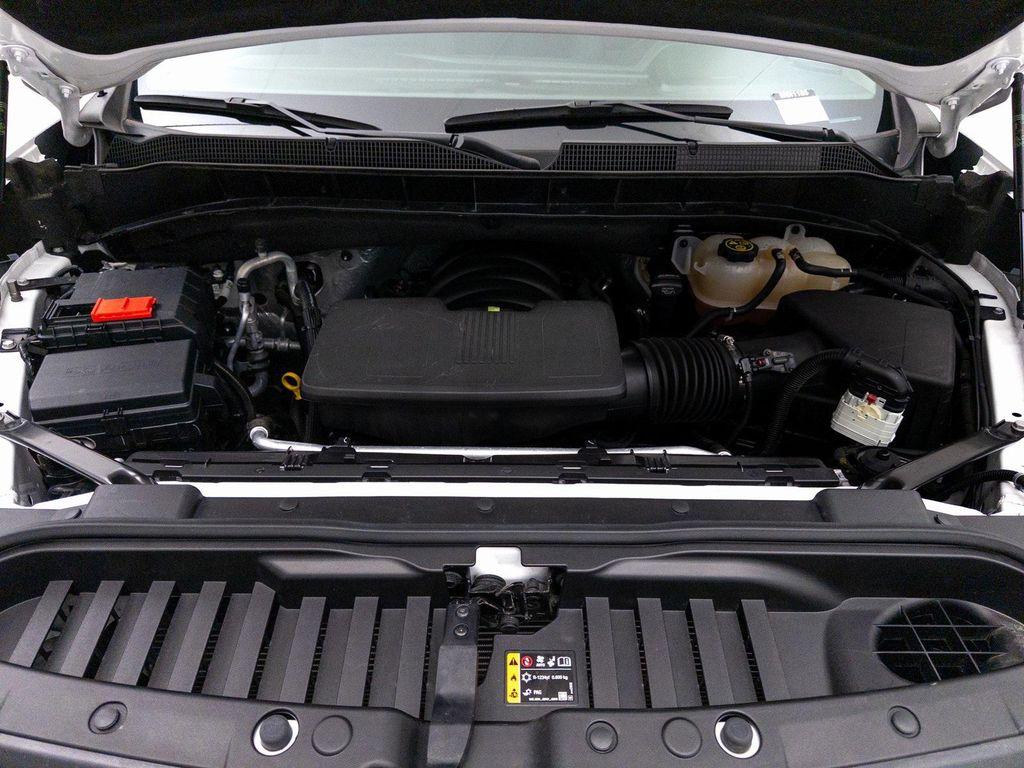 used 2024 Chevrolet Silverado 1500 car, priced at $43,992