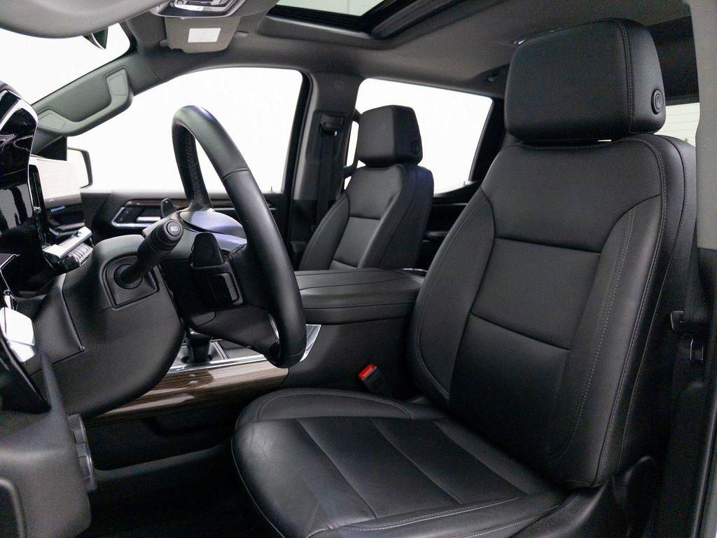 used 2024 Chevrolet Silverado 1500 car, priced at $43,992