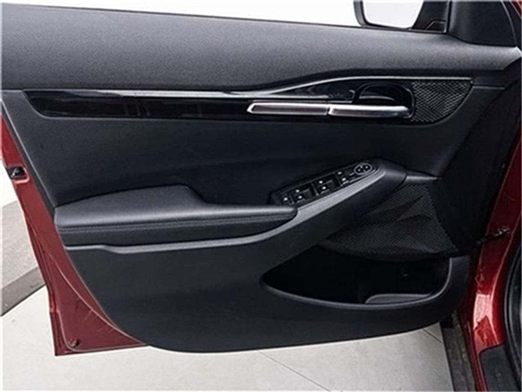 used 2023 Kia Seltos car, priced at $18,997