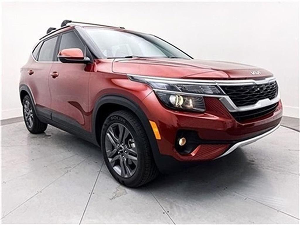 used 2023 Kia Seltos car, priced at $18,997