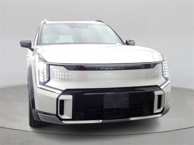 used 2024 Kia EV9 car, priced at $61,991