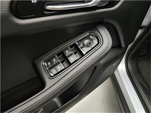 used 2021 Porsche Macan car, priced at $35,597