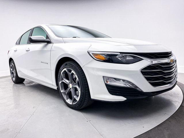 used 2021 Chevrolet Malibu car, priced at $15,591