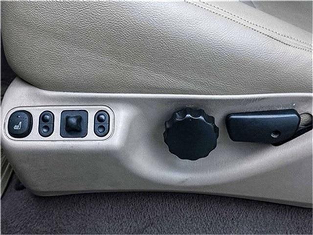 used 2001 Ford Excursion car, priced at $33,997
