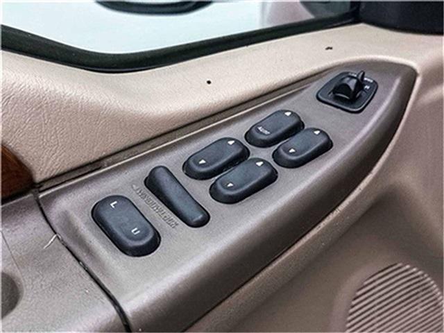 used 2001 Ford Excursion car, priced at $33,997