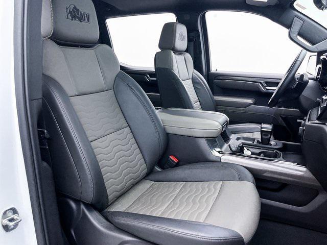 used 2024 Chevrolet Silverado 1500 car, priced at $60,992