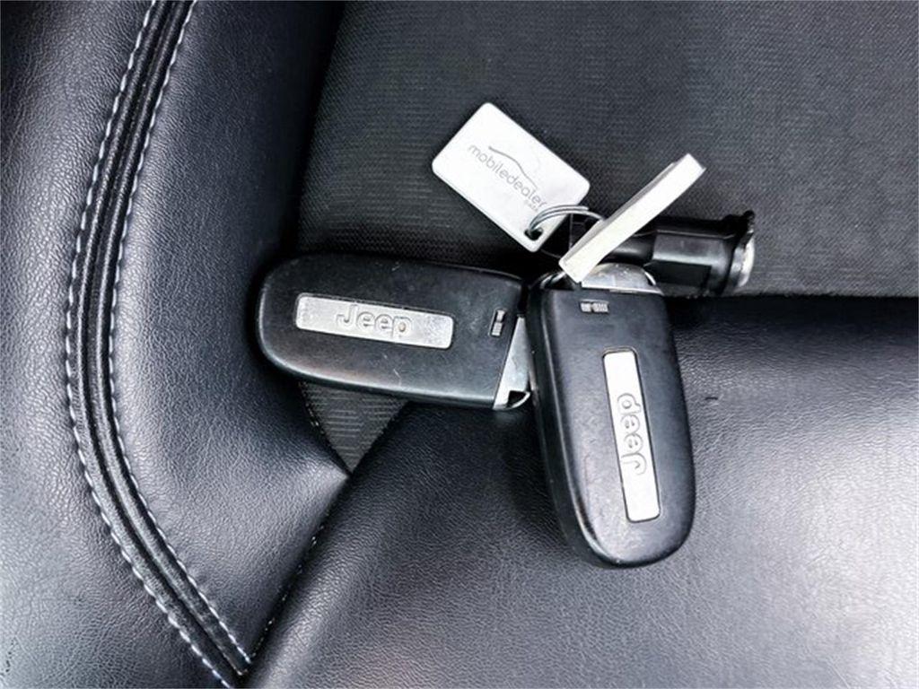 used 2019 Jeep Cherokee car, priced at $12,500