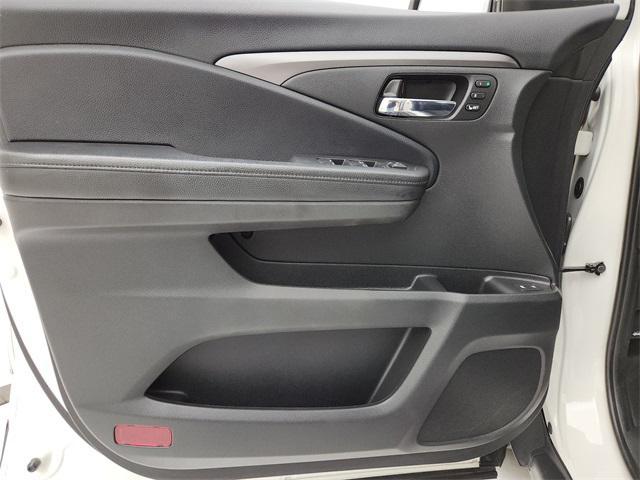 used 2019 Honda Pilot car, priced at $22,592