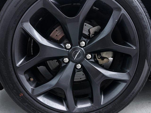 used 2021 Chrysler 300 car, priced at $17,991