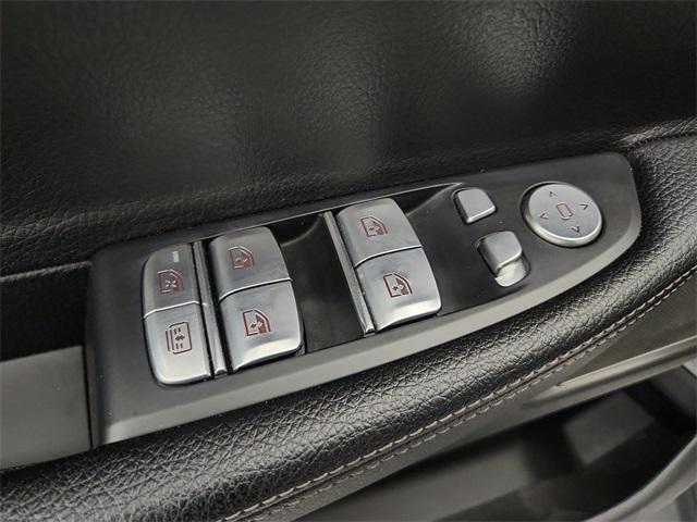 used 2022 BMW 740 car, priced at $47,791