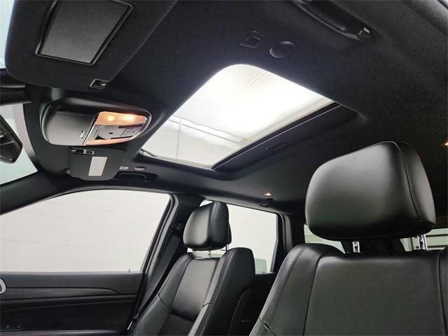 used 2021 Jeep Grand Cherokee car, priced at $25,991