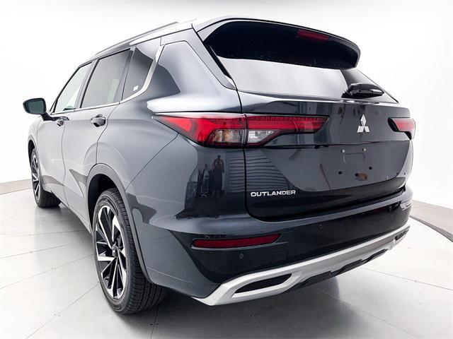 new 2024 Mitsubishi Outlander car, priced at $34,597