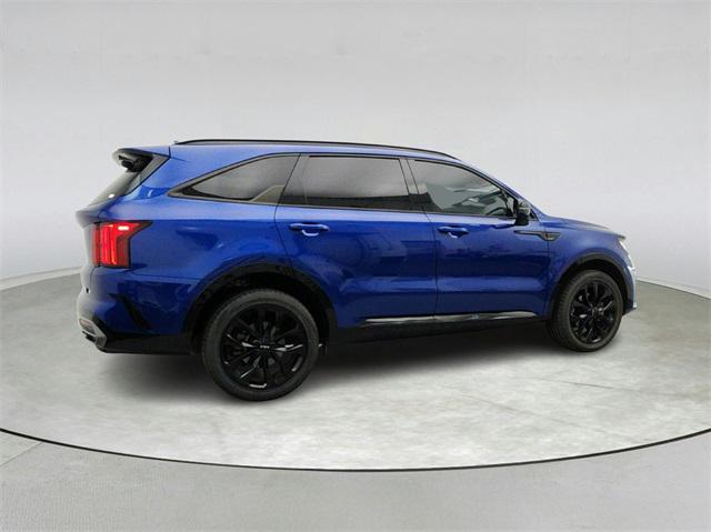 used 2023 Kia Sorento car, priced at $30,999
