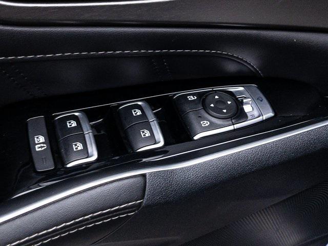 used 2023 Kia Sorento car, priced at $30,394