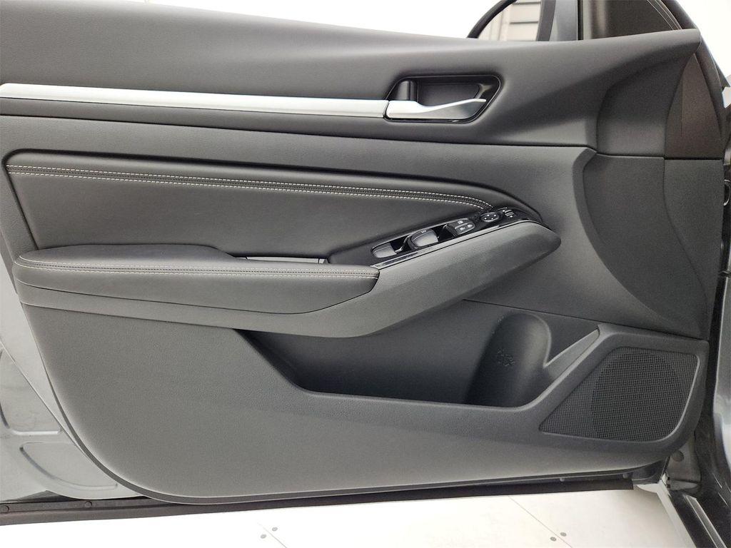 used 2023 Nissan Altima car, priced at $18,994