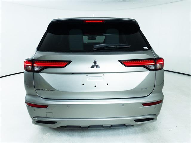 new 2024 Mitsubishi Outlander car, priced at $37,417