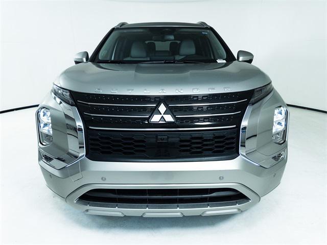 new 2024 Mitsubishi Outlander car, priced at $37,417