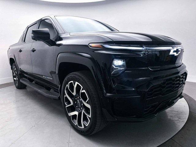 used 2024 Chevrolet Silverado EV car