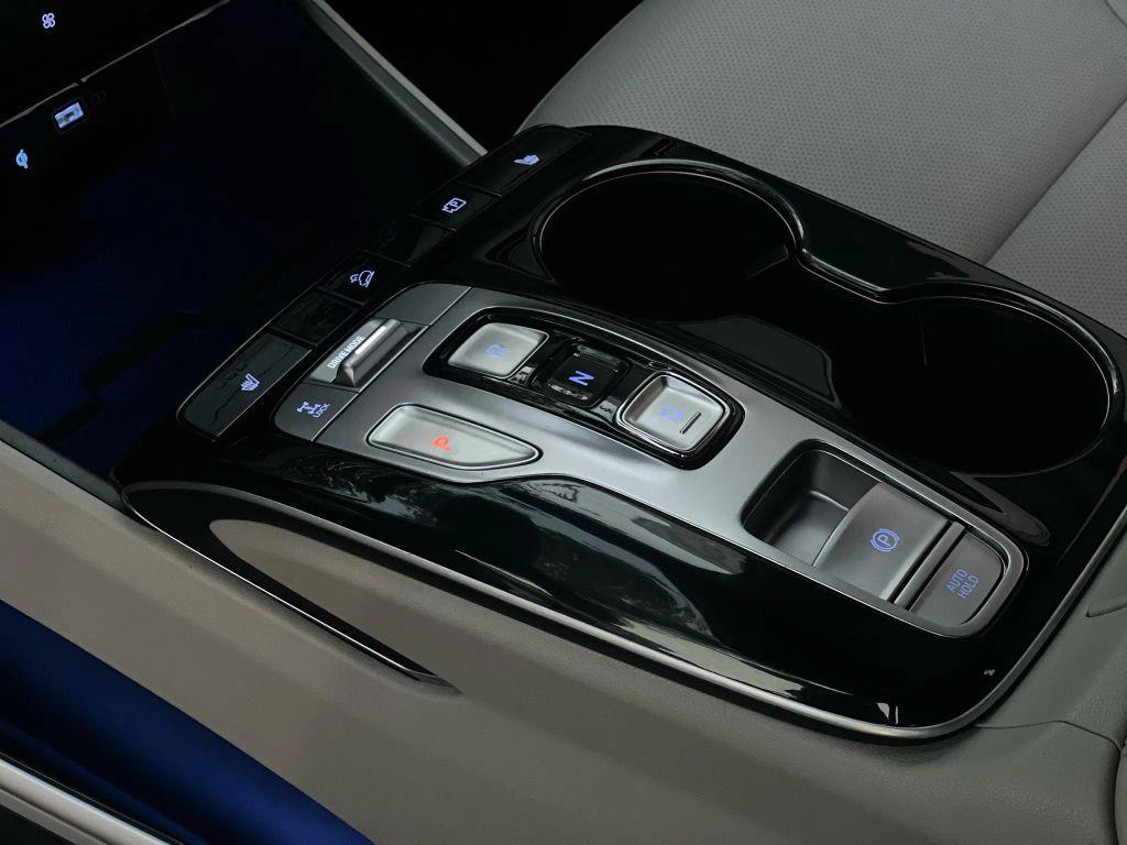 used 2023 Hyundai TUCSON Hybrid car, priced at $19,999