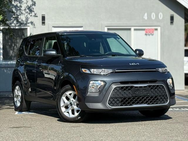 used 2022 Kia Soul car, priced at $15,999