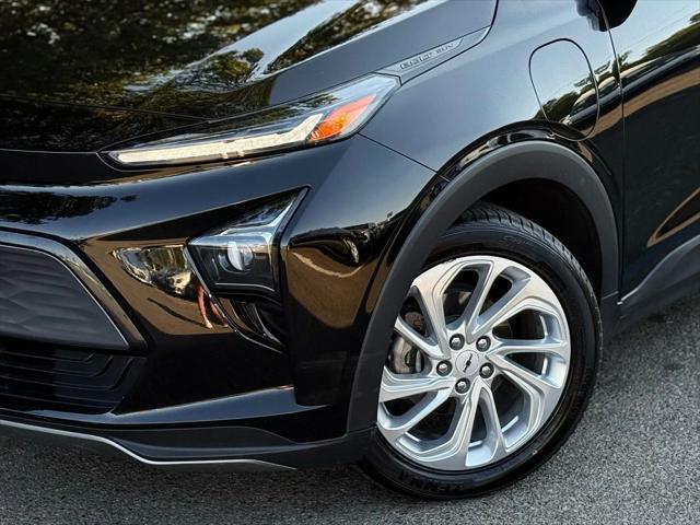 used 2023 Chevrolet Bolt EUV car, priced at $13,999