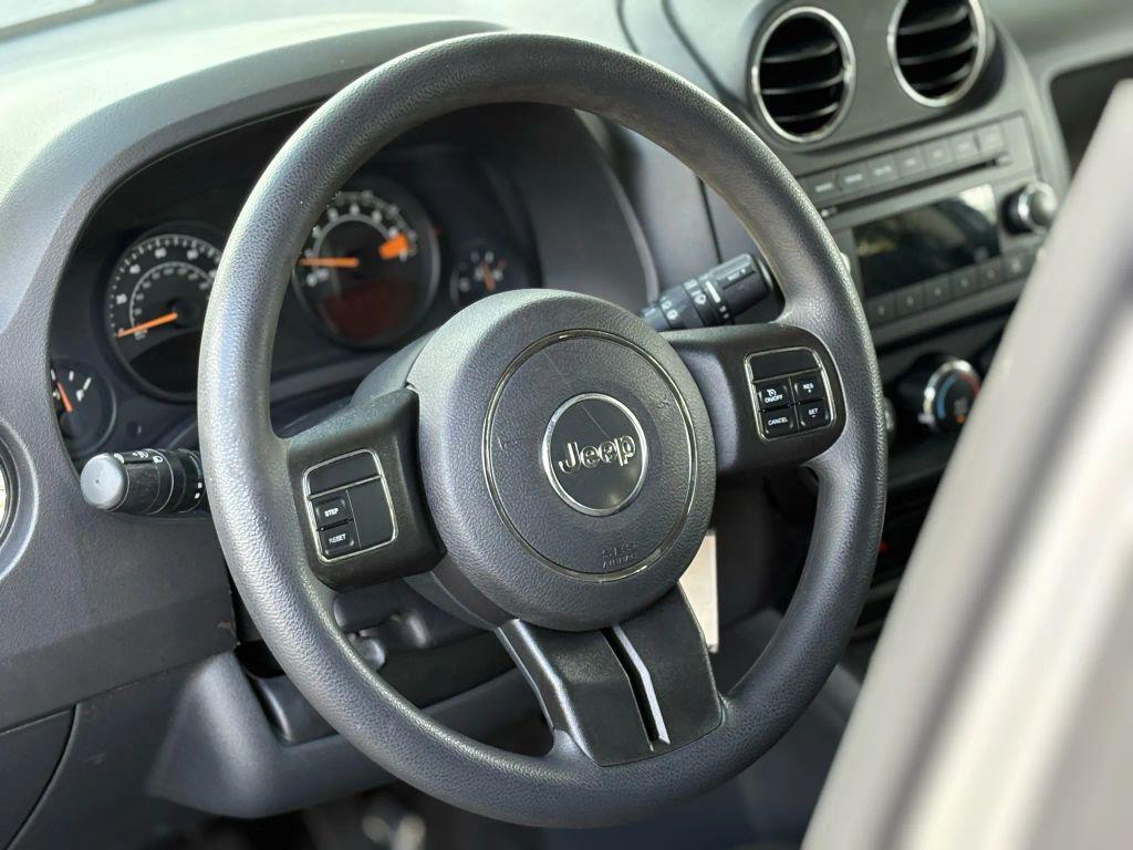 used 2015 Jeep Compass car, priced at $7,999