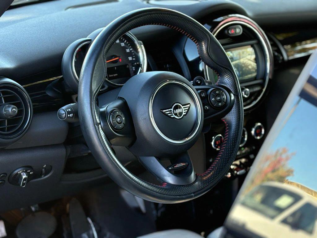 used 2019 MINI Hardtop car, priced at $12,999