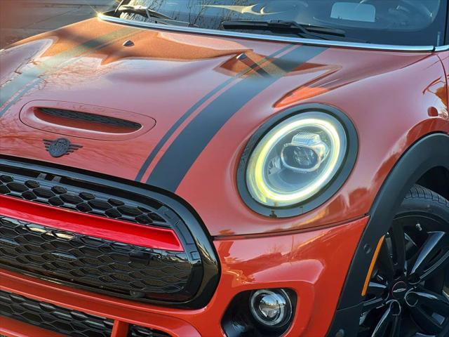 used 2020 MINI Hardtop car, priced at $15,999