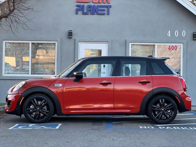 used 2020 MINI Hardtop car, priced at $15,999