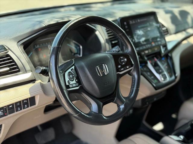 used 2018 Honda Odyssey car, priced at $25,999