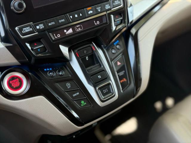 used 2018 Honda Odyssey car, priced at $25,999