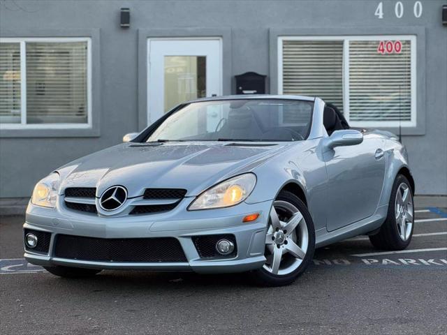 used 2006 Mercedes-Benz SLK-Class car, priced at $10,499